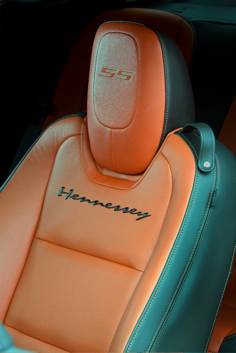 Illustration for article titled Hennessey HPE550 Camaro Looks Ready To Ram 562 HP Down Your Gullet
